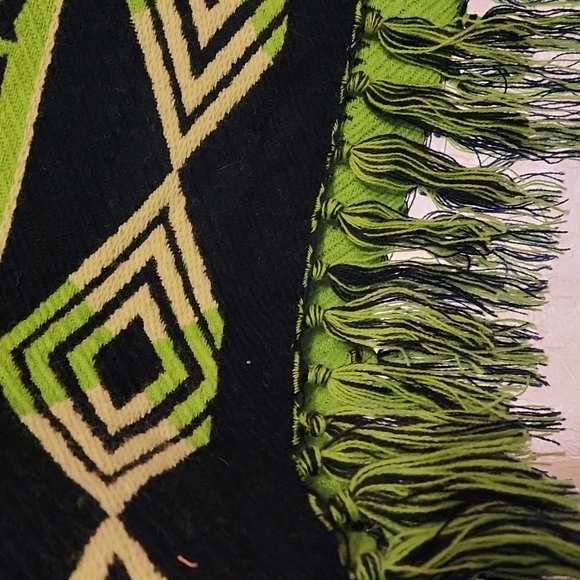 SEATTLE SEAHAWKS PONCHO **NWOT ** - Picture 2 of 5
